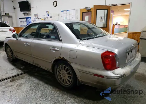 2004 Hyundai Xg 350 z USA, uszkodzony, nr VIN KMHFU45EX4A333506